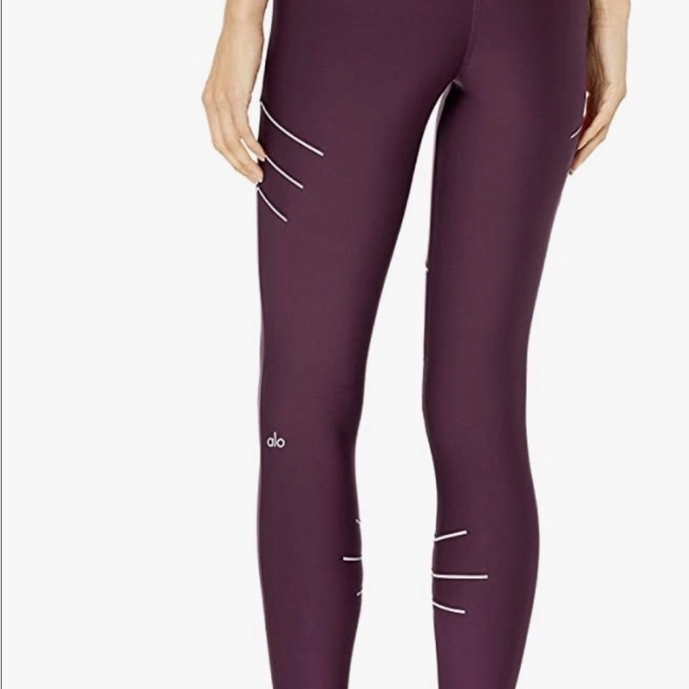 ALO Yoga sequence glow in the dark Plum Leggings - Picture 2 of 6